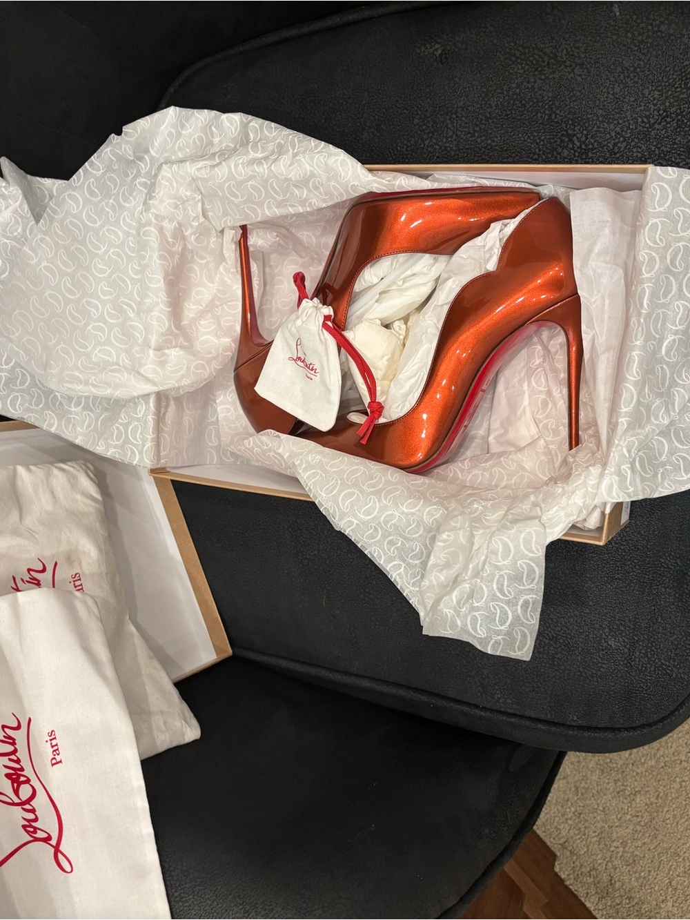 Christian Louboutin Stiletto Pumps Hot Chick in rare color:rodeo